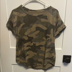 Maurices Green and Brown Boxy Short Sleeve T-Shirt